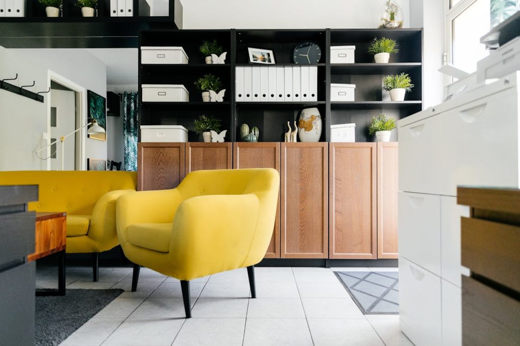 Découvrez les tendances des fauteuils design made in design - La ...