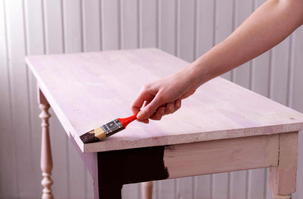 une Peinture pour relooker un meuble
